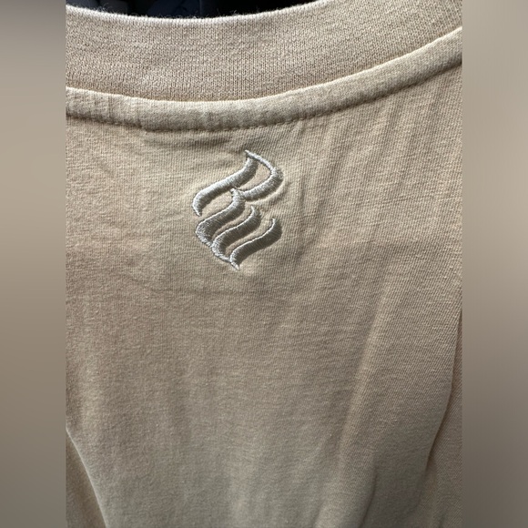 Men’s Rocawear Shirt - Picture 5 of 5